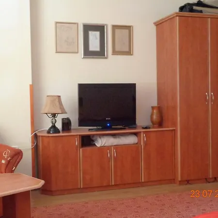 Postafiok Vendeghaz بيت ضيافة *